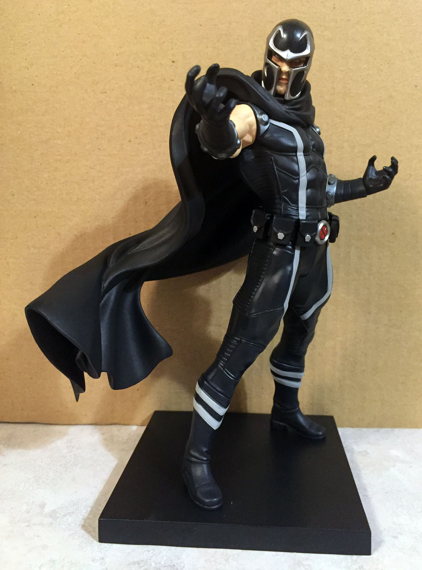 Magneto Art/FX Statue - #AL-STAT-002